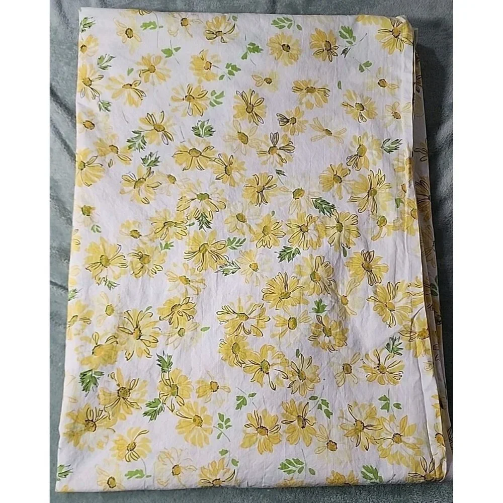 VTG Twin Flat Sheet Yellow White Floral Dan River 72x108 Fine Muslin Fabric MCM